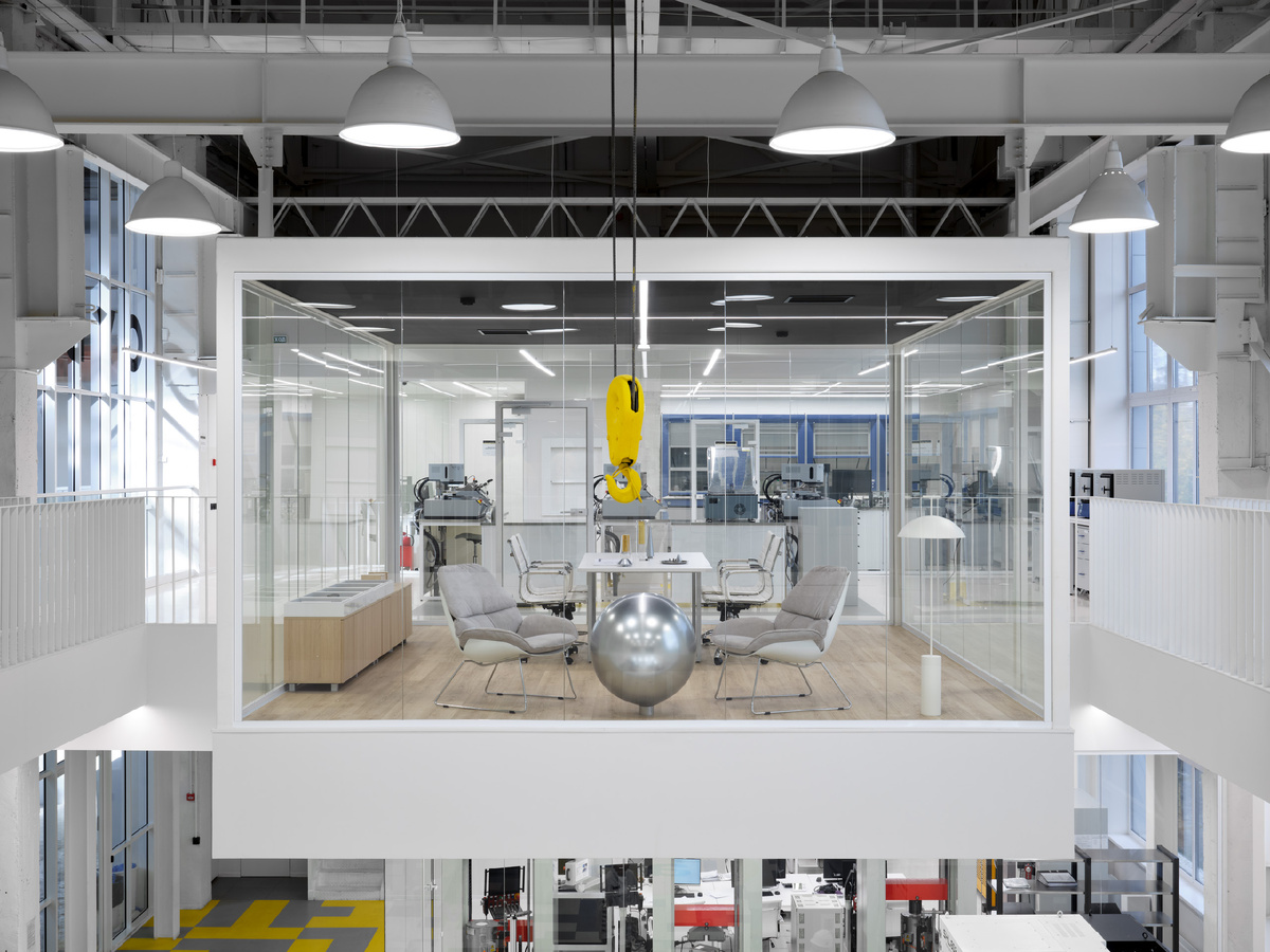 Современные рабочие пространства Испытательного центра