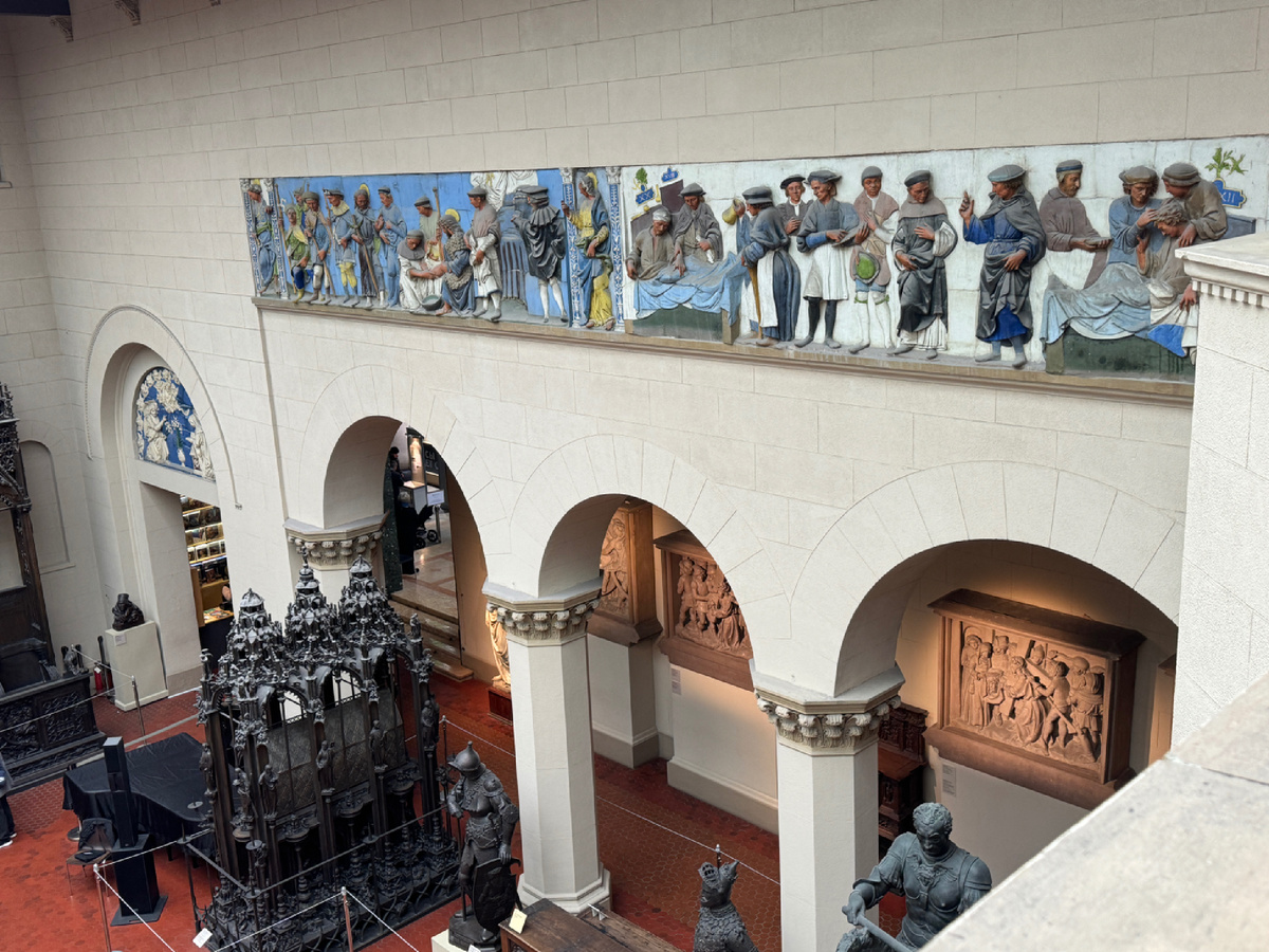 Пушкинский музей. Фото автора 