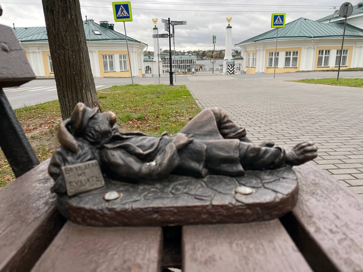 Мазайские зайцы в г.Костроме