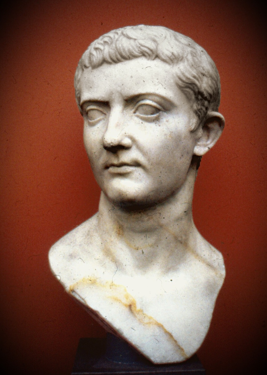 Император Тиберий.