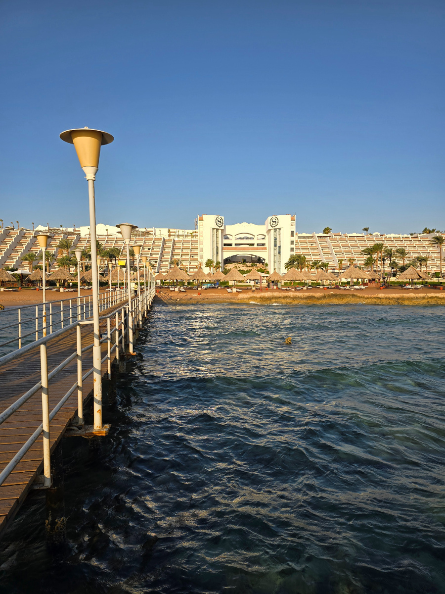 Отель Шератон Шарм построен в 1999 году