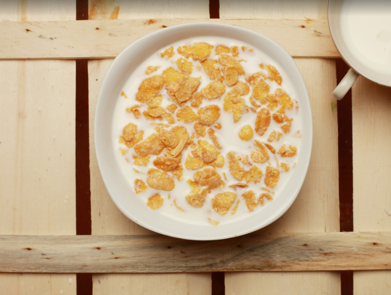 Тёплая каша + ягоды = идеальный способ проснуться»