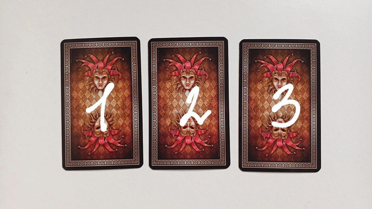 ❓Чем я могу вам помочь❓Моё имя Алия, я занимаюсь таро терапией, работаю со страхами, фобиями, тенью, через подсознание и разговор с душой Я люблю работать с бессознательным и подсознанием, просматриваю людей через видение и понимание мужской и женской психологии. Помогу пережить развод, выход из тяжёлых отношений, наладить семью, встретить новую любовь. А еще я люблю тему денег и бизнеса, регулярно провожу консультации по поводу реализации себя, поиска себя, и тд увеличения дохода в разы. Помогаю выйти из застоя, понять в чем ваш путь, где вы остановились, как понять и найти себяПоддержать канал, ваша благодарность 🙏Связаться со мной 8 982 494 04 24