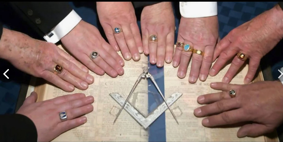 Эпизод 3. Рыбалка как секта. Круг идейных.