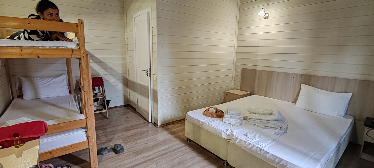 4х местный семейный номер с 2х ярусной кроватью