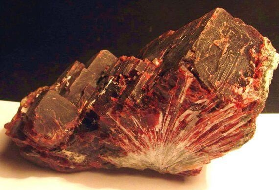 Самые дорогие вещества, по сравнению с которыми золото - дешевка