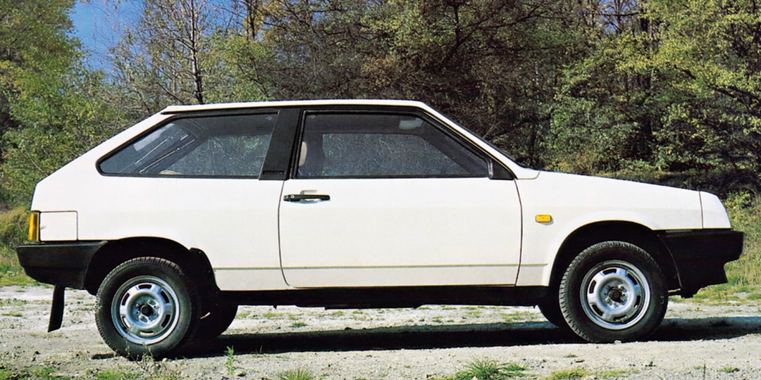 ВАЗ-2108: мифы, победы и странности легенды, которая изменила советские дороги