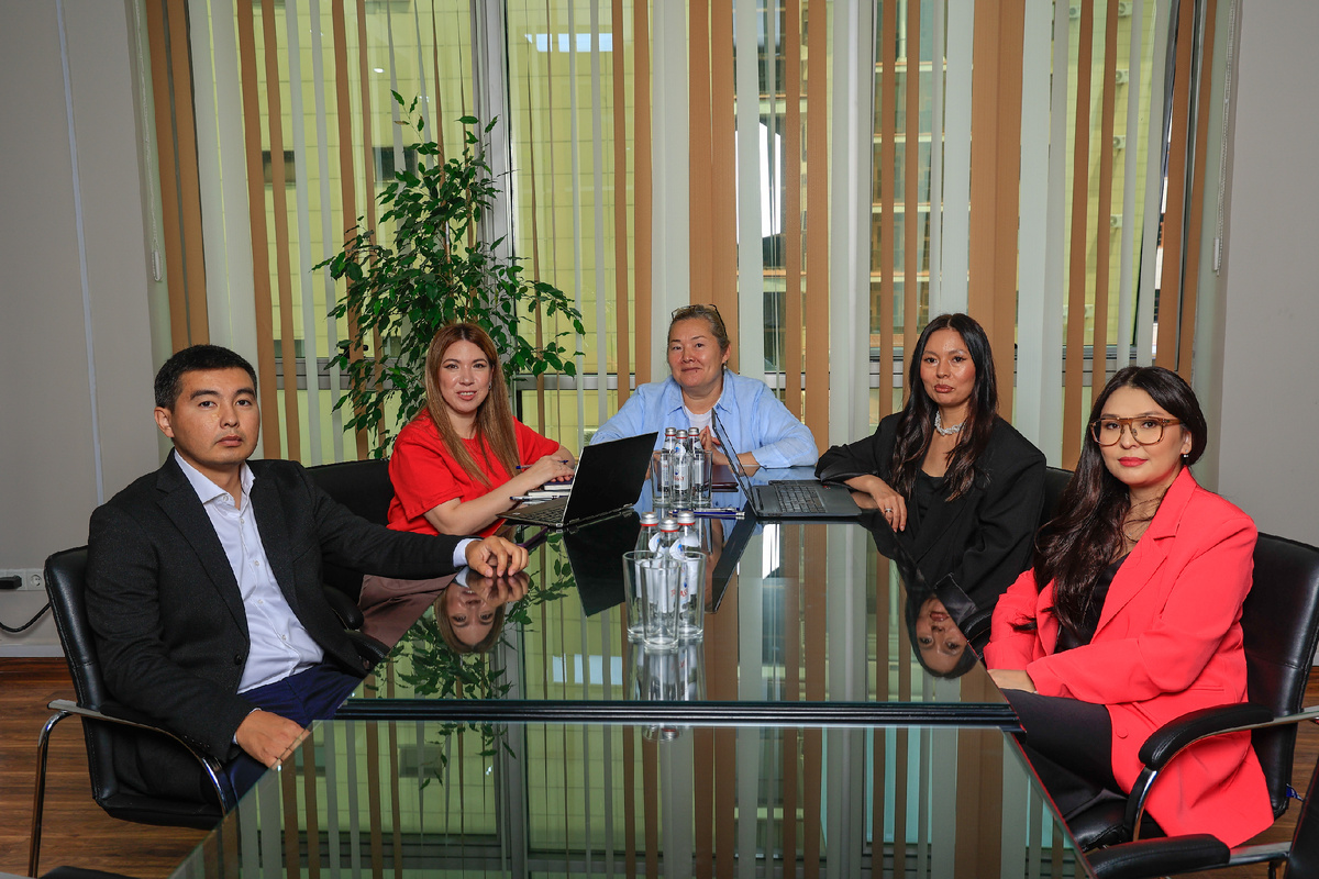 команда support-business.kz - Регистрация ТОО, филиалов и представительств для резидентов и нерезидентов