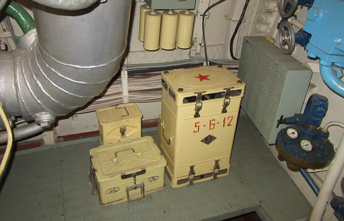 Старая установка регенерации воздуха