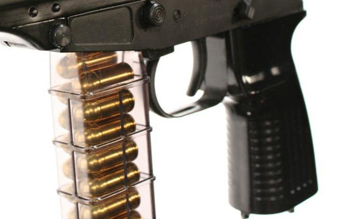 Скорпион под патрон от Макарова