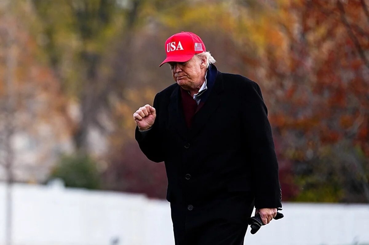    Дональд Трамп.