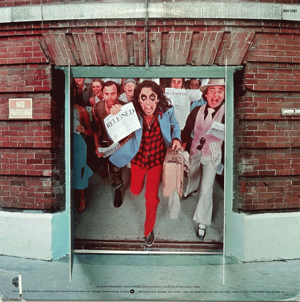 Задняя сторона конверта