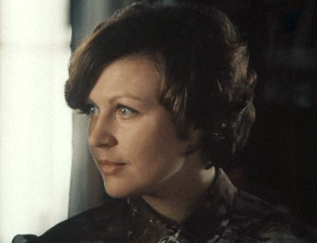 Татьяна Кравченко в фильме "Будем ждать, возвращайся"