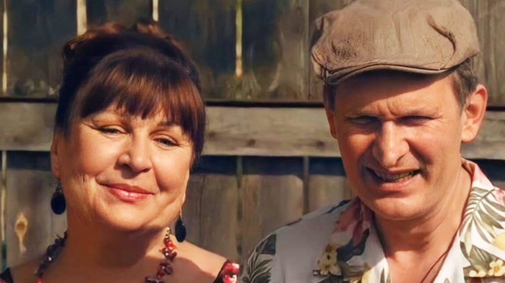 Татьяна Кравченко и Фёдор Добронравов в сериале "Сваты"