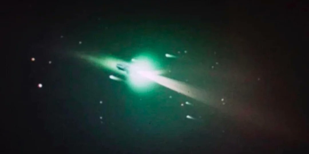 Что скрывают «работающие двигатели» 3I ATLAS? Интернет бурлит от «утечек», намекающих на космический корабль