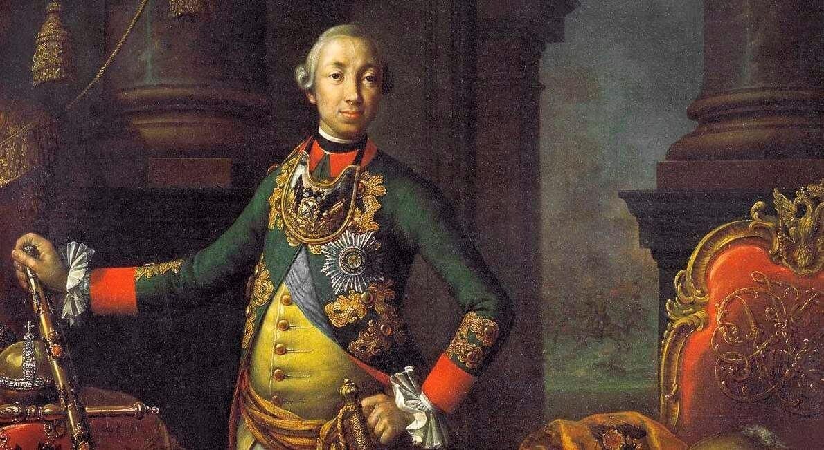 Император Пётр III - официальный отец Павла. Их удивительное внешнее сходство отмечали многие современники.