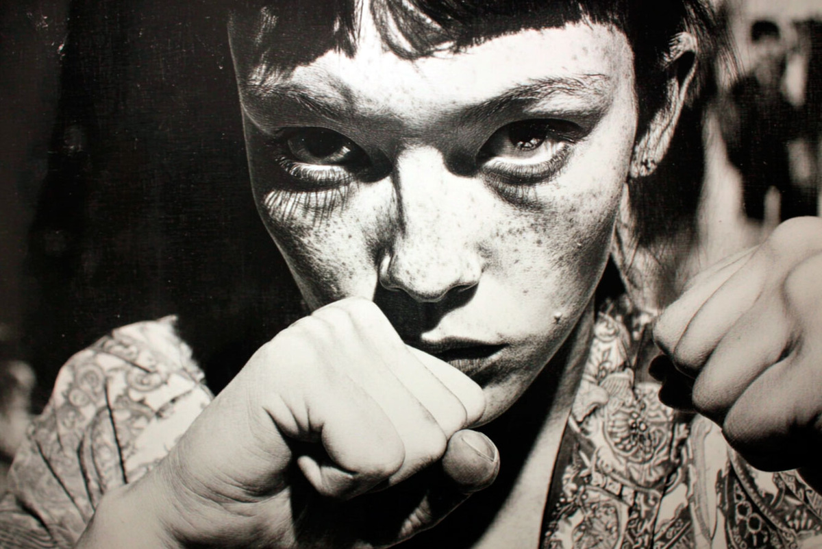 Жизнь нарцисса — это бесконечная борьба с внутренним голосом, который твердит: «Ты ничтожество»