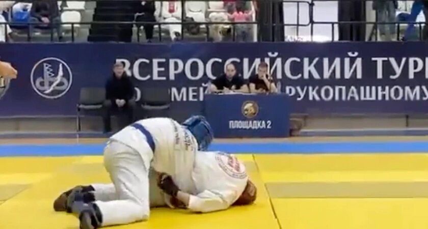    Сильнейшие борцы страны сошлись на татами в Иркутске