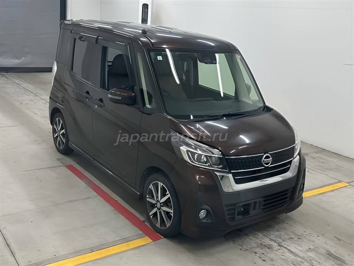 Nissan Dayz Roox. Источник: скриншот из Телеграмм канала "Япония Транзит"