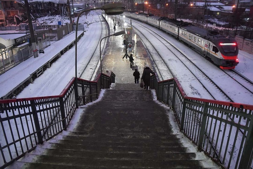    Задержки возможны в обратном направлении. Владимир ВЕЛЕНГУРИН