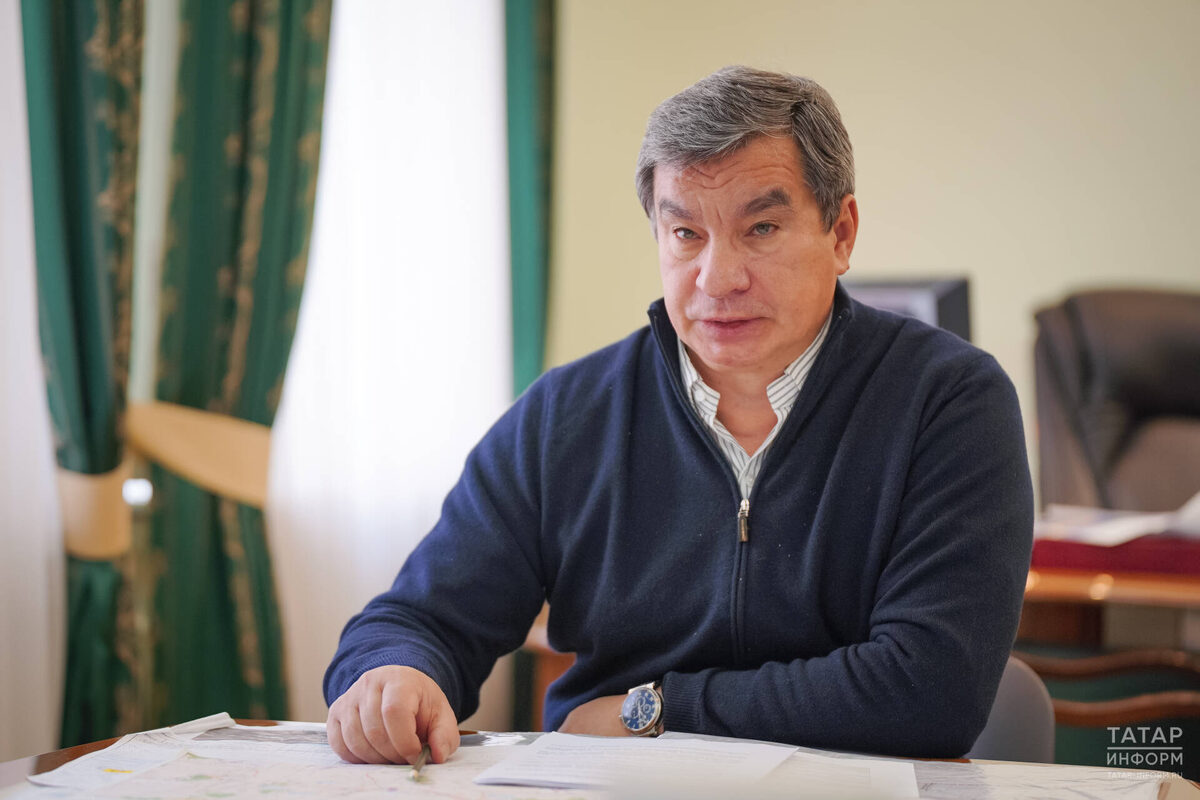 Илдар Мингазов: «Несмотря на то что строительный сезон еще не завершен, на некоторых участках идут финальные работы – 2025 год можно назвать весьма продуктивным»Фото: © Владимир Васильев / «Татар-информ»