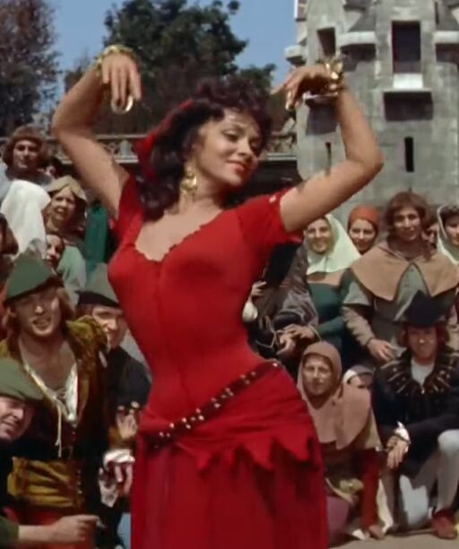 Джина Лоллобриджида: яркие фото знаменитой итальянской актрисы. Фото из Яндекс картинки