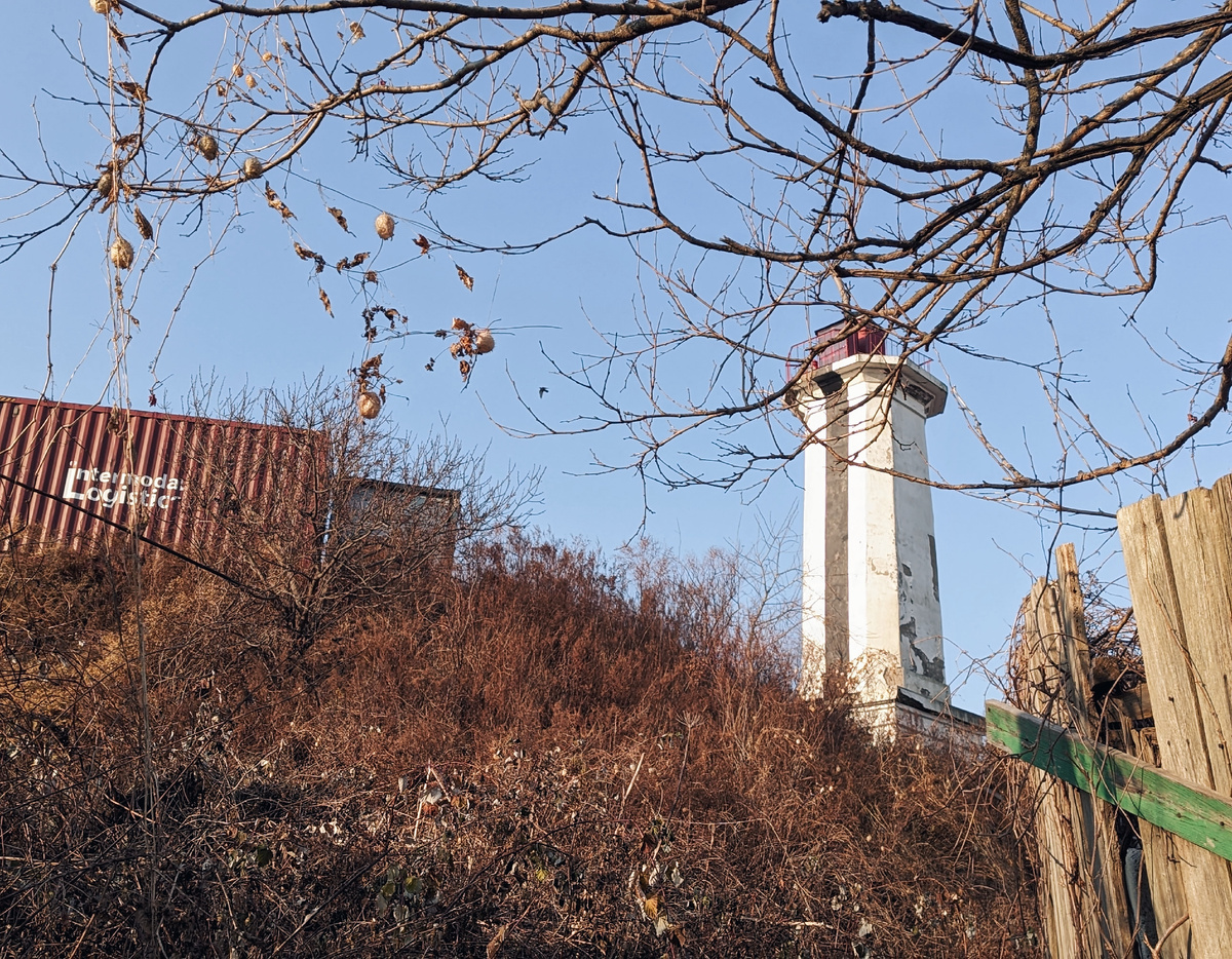 На мыс Россета