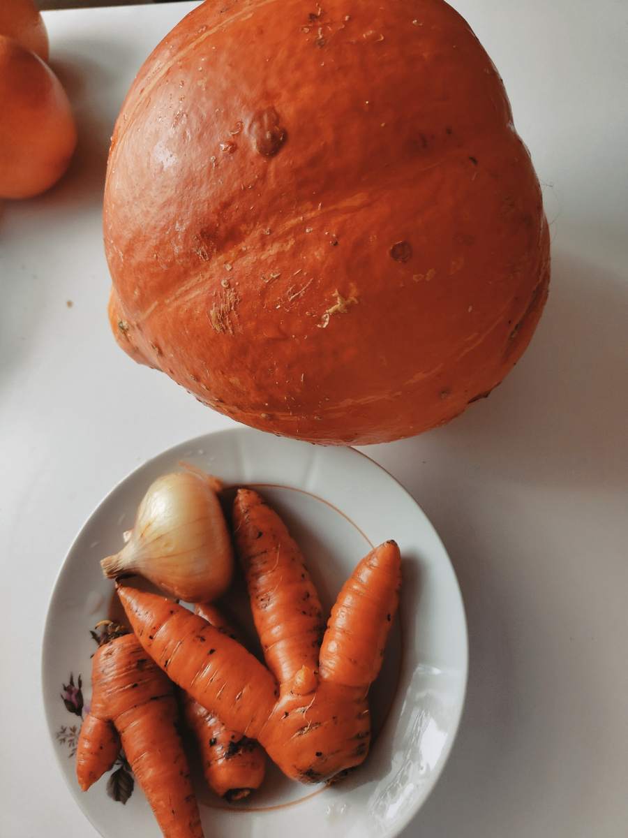 Свой урожай.