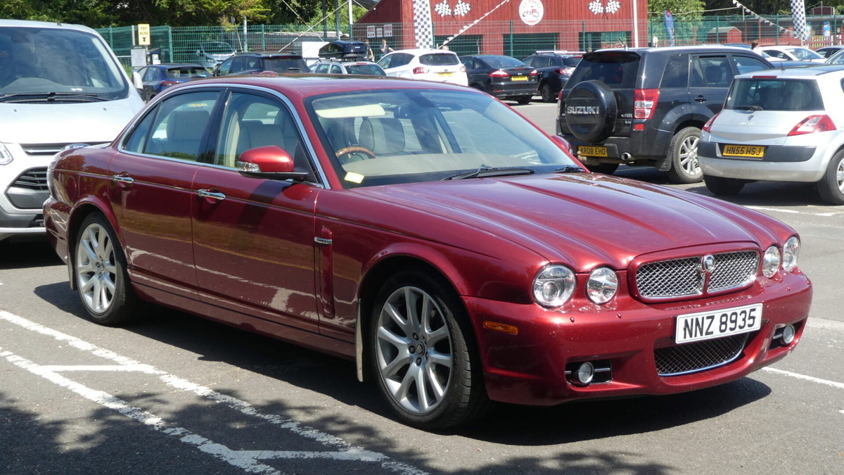    Jaguar XJ Portfolio. Фото Andrew Bone / Wikimedia Commons (CC BY 2.0)