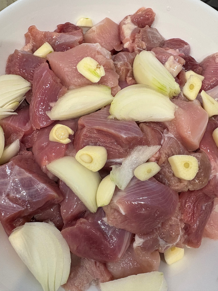 Котлетки в этот раз из бедра и грудки индейки.