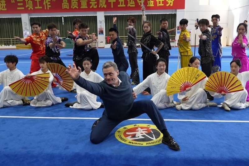    Соглашение об этом и два меморандума были подписаны во время поездки губернатора Георгия Филимонова в Китай.