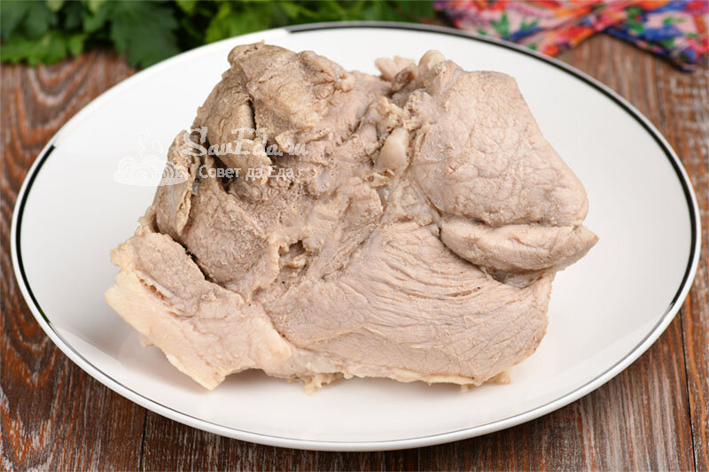 Шикарные закуски из вареного или запеченного мяса (сразу 5 вариантов)