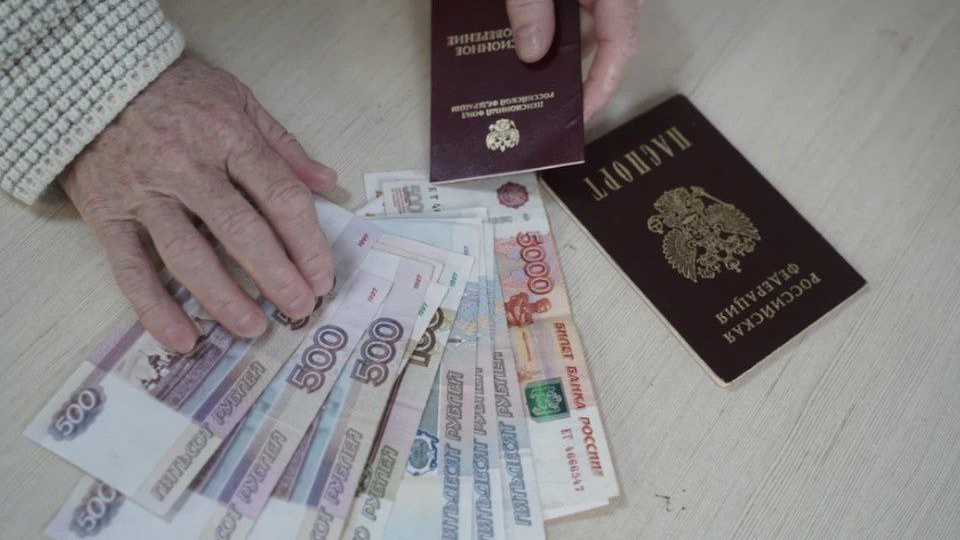 Неучтённый стаж: опыт работы до 1997 года теперь меняет жизнь российских пенсионеров