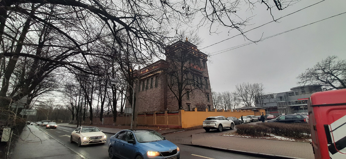 Санкт-Петербург. Буддийский дацан.