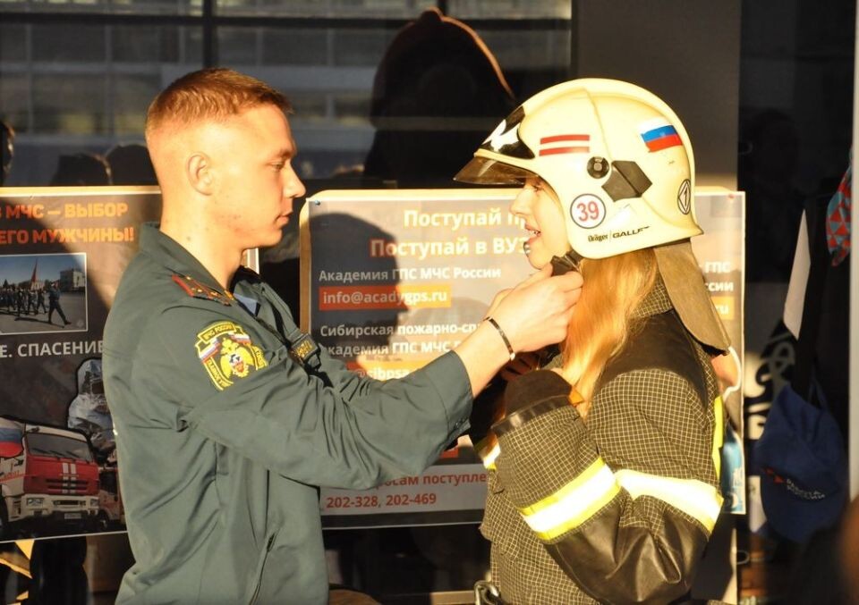    Осенняя ярмарка трудоустройства в Барнауле. Источник: trud.alregn.ru