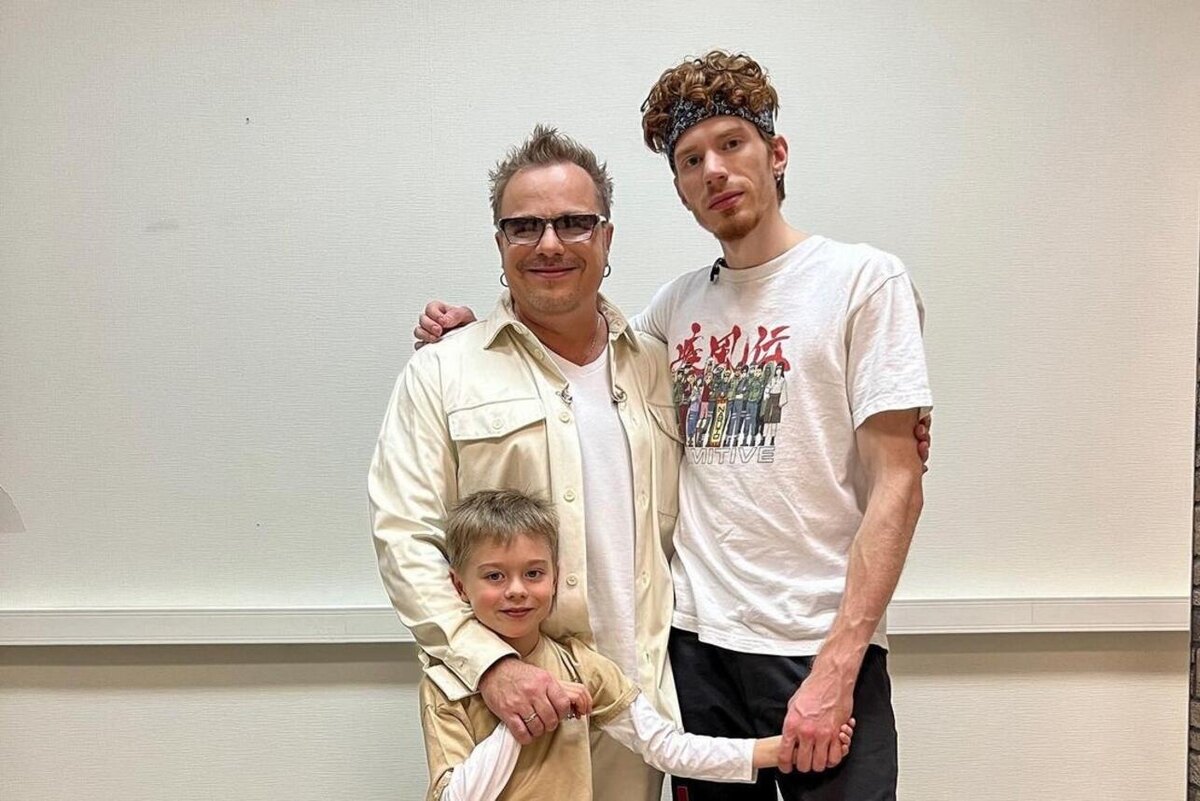 С папой и братом