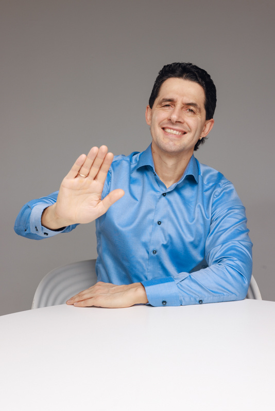 Фотография взята с сайта стоматологии Дмитрович Фэмили https://www.dmitrovich.ru/