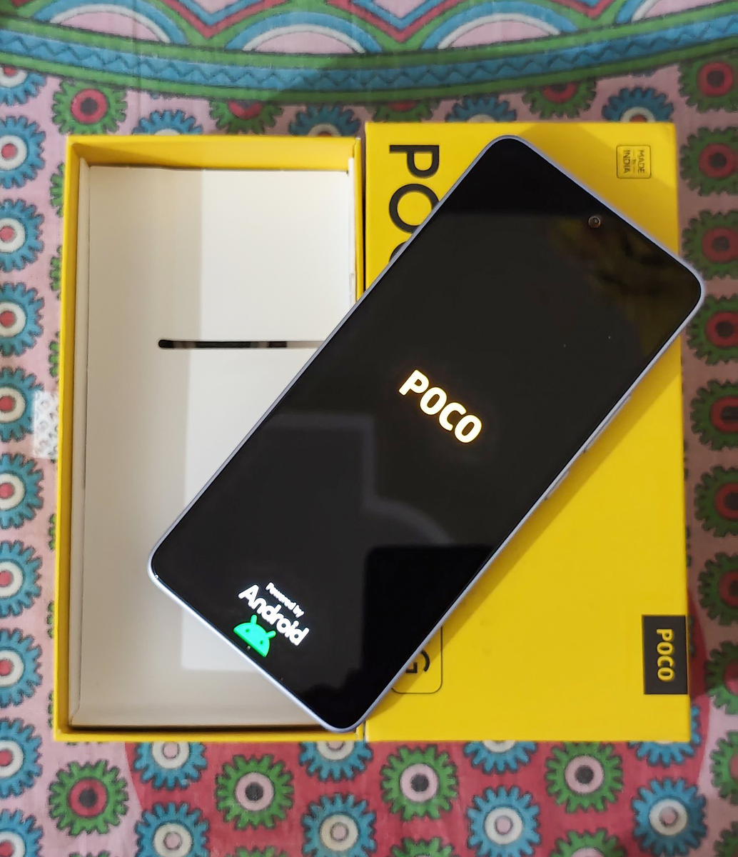 Кстати, у M7 Pro достаточно хороший Amoled-дисплей. 