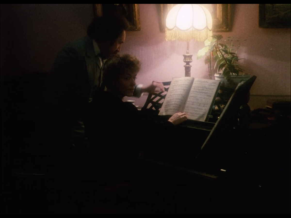 В выходные вот смотрела прекрасный фильм с Янковским «Крейцерова соната»