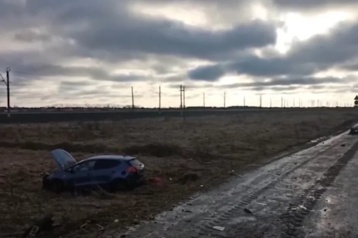    Опубликовано видео с места аварии под Омском, где погибла 5-летняя малышка