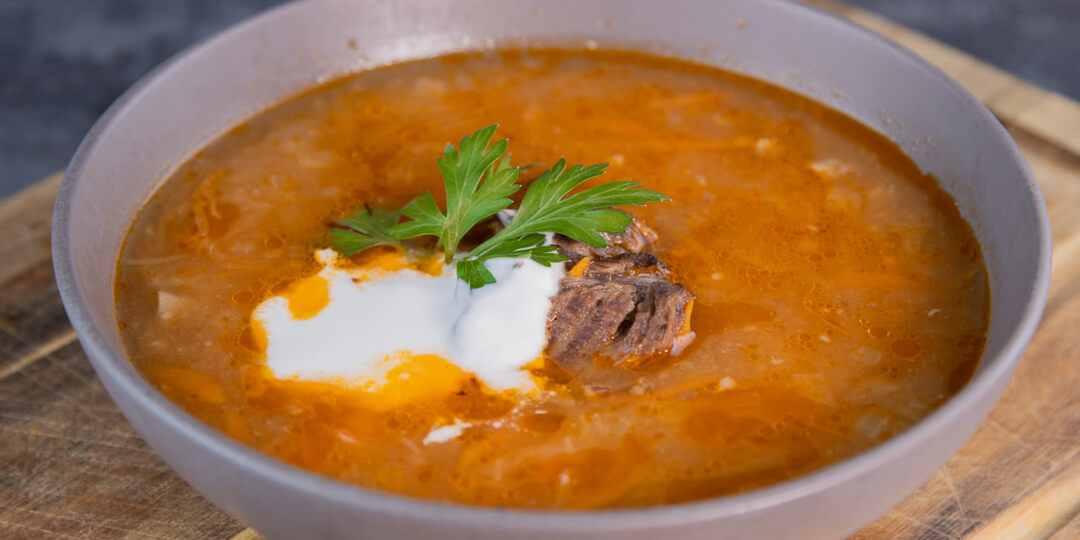 Щи: суп, который пережил князей, войны, революции и всё ещё стоит на нашей плите