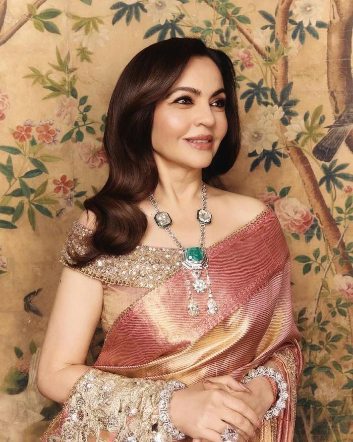 Нита Амбани