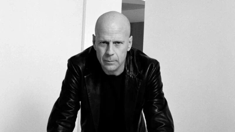     Брюс Уиллис «Кинопоиск»