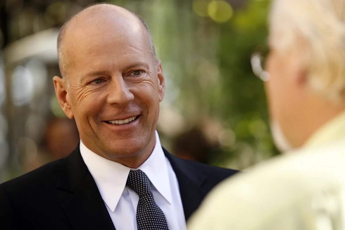    Жена Брюса Уиллиса призналась, что готовится к ухудшению состояния актёра