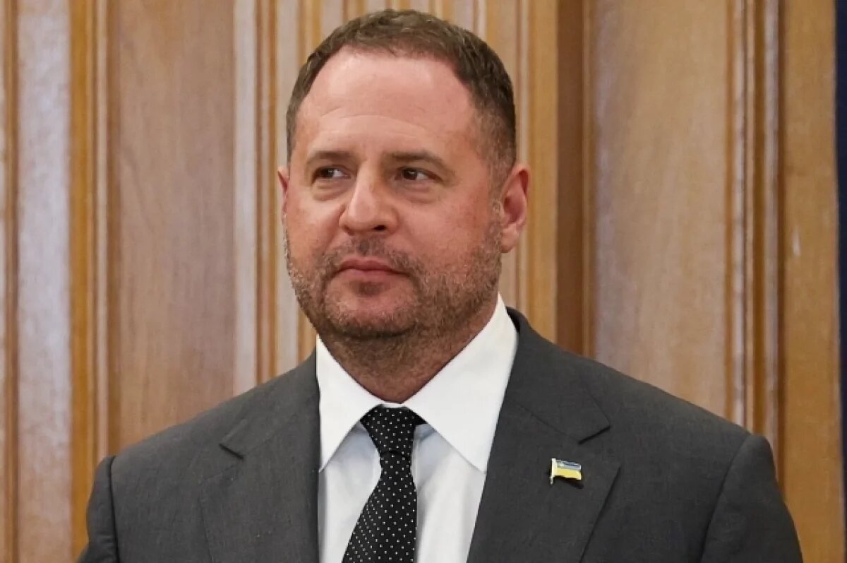    В Раде заявили, что Ермак поручал силовикам готовить дело против главы НАБУ