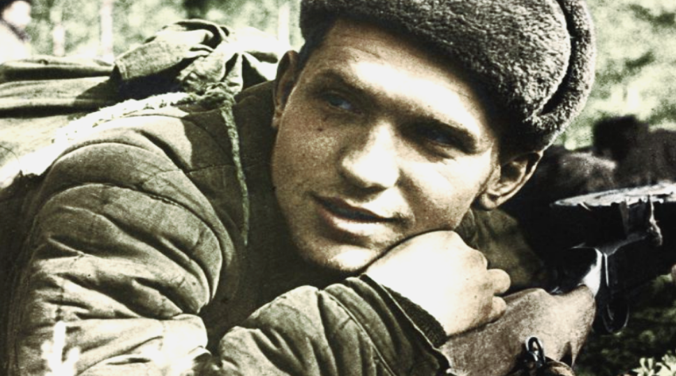 Генерал долго не верил, узнав, что его рядовой командует целым батальоном. Что он сделал, узнав об этой неоднозначной ситуации