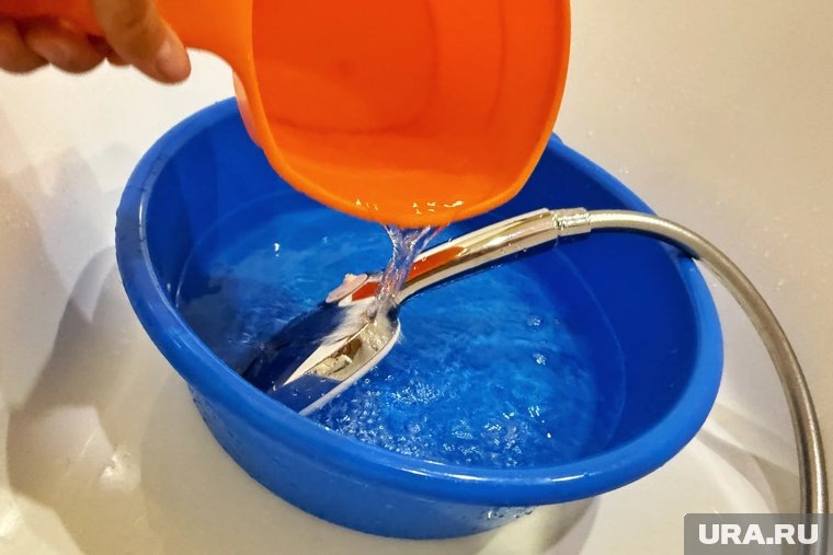     В Шадринске отключат воду на несколько часов