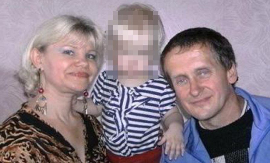 Сложила тело 4-летней малышки в сумку и приказала дочери и мужу избавиться от него. Как «мать-героиня» оказалась жестокой убийцей?