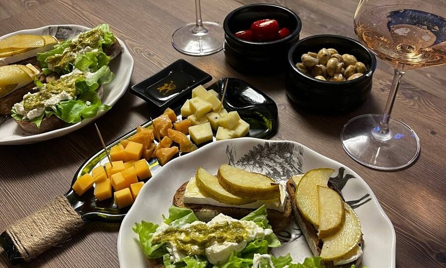 10 закусок, которые спасут любой праздник