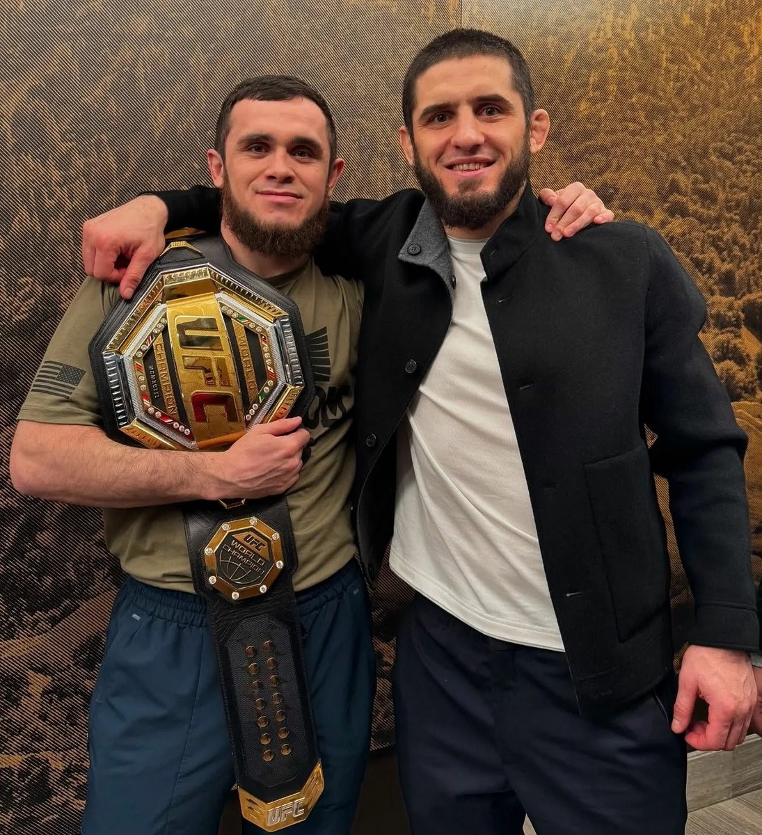     Магомед Зайнуков и Ислам Махачев